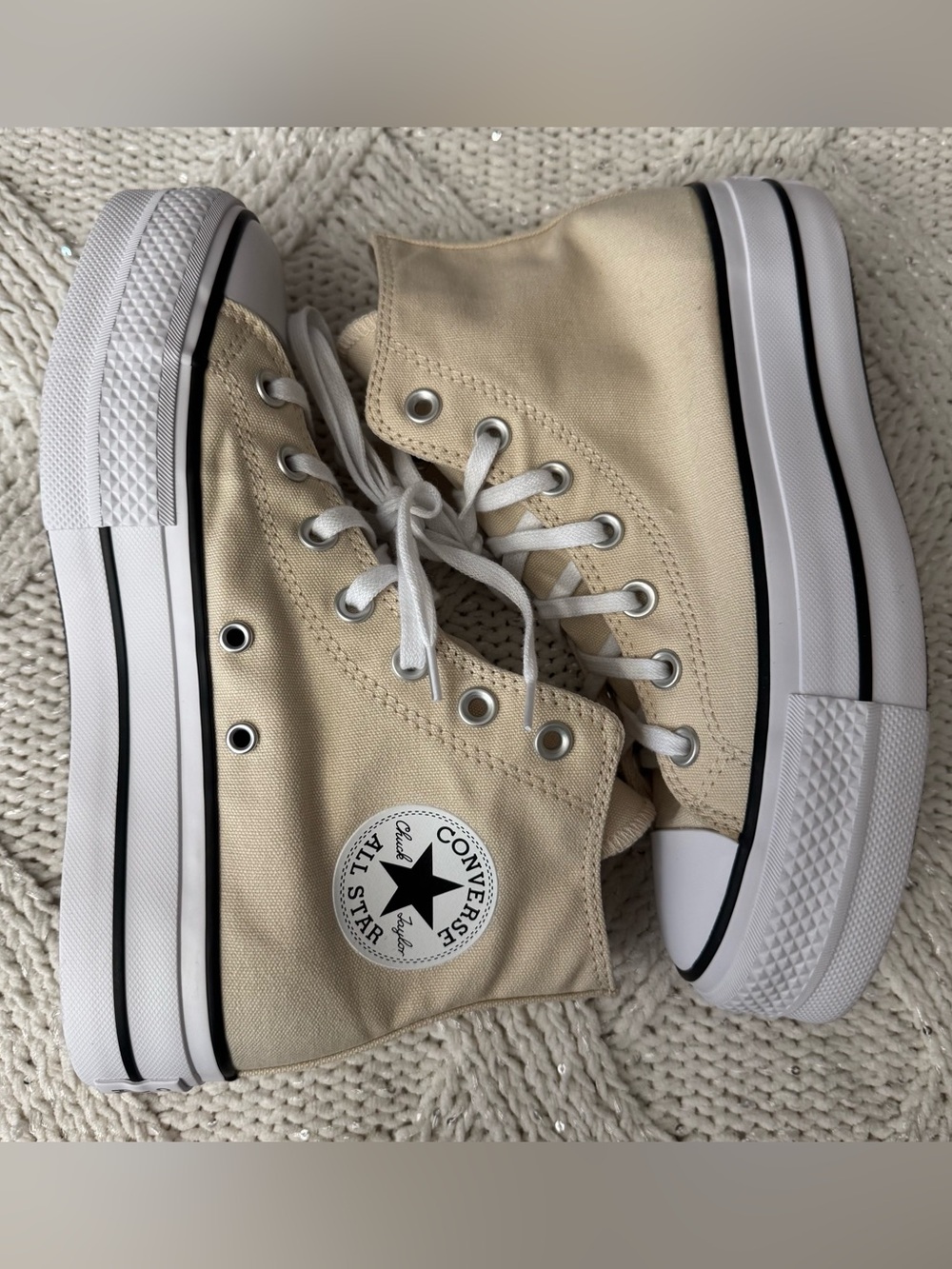 NEW Converse Chuck Taylor All Star Lift Platform Sneakers